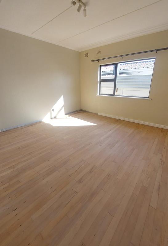 To Let 3 Bedroom Property for Rent in Goodwood Central Western Cape
